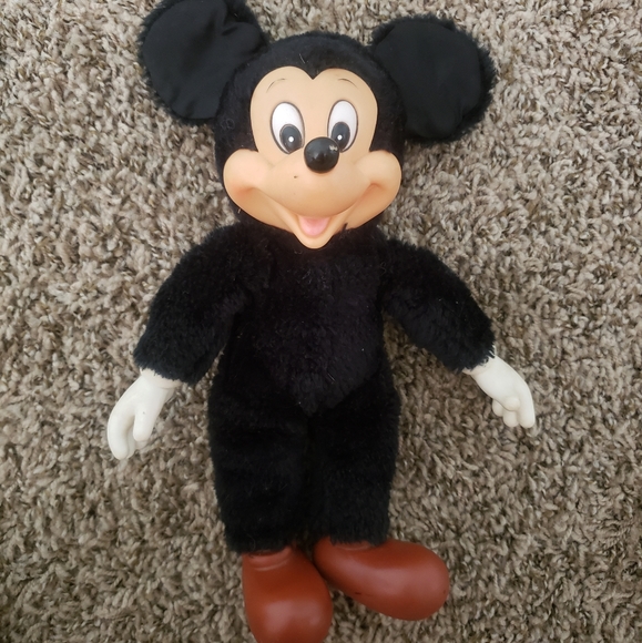 Applause Other - Rare Vintage Applause Mickey plush toy